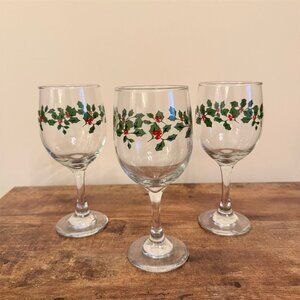 Vintage Holly Berry Wine Goblets Set of 3 Christmas Collection